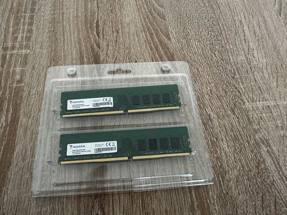 32 GB DDR4 RAM Speicher in Homberg (Efze)