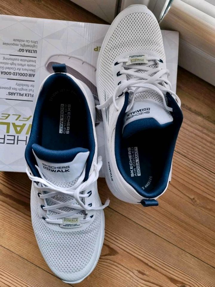 Sketchers Sneacker Weiss 45 NEU in Osdorf