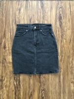 Neu! H&M Jeans jeansrock schwarz 36 S Frankfurt am Main - Dornbusch Vorschau