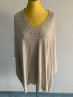 Schicker Strickponcho Gr. L beige  Italienische Mode Top Zustand Bayern - Karlstein Vorschau