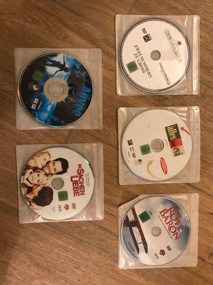 DVD SAMMLUNG PAKET KONVOLUT 10 DVD‘s FILME ohne Hüllen in Neustadt a. d. Waldnaab