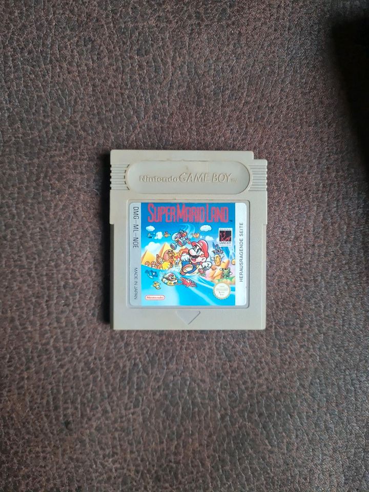 Gameboy mit Mario Spiel in Ibbenbüren