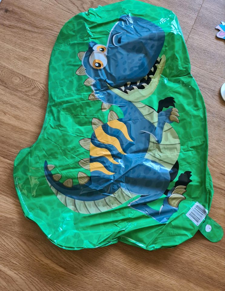 Dino Dinosaurier Kindergeburtstag 4. Geburtstag Dekoration Ballon in Seevetal