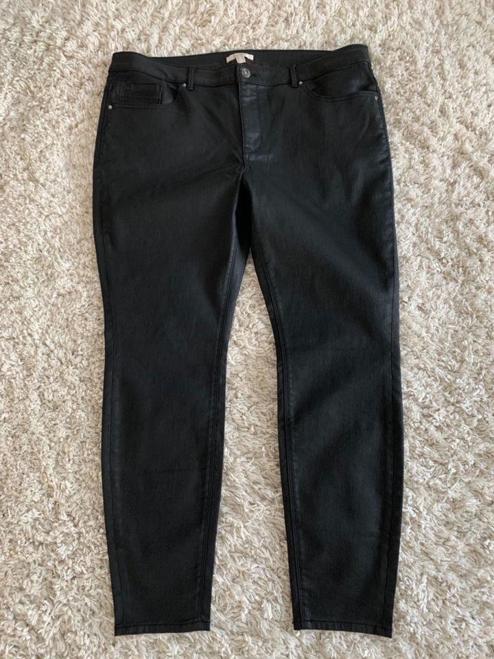 Esprit Skinny Fake Leder Hose W36 schwarz neu 46 in Boppard