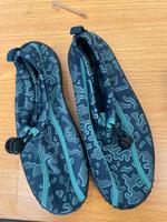 Badeschuhe Gr. 33 Sehr guter Zustand Stuttgart - Wangen Vorschau