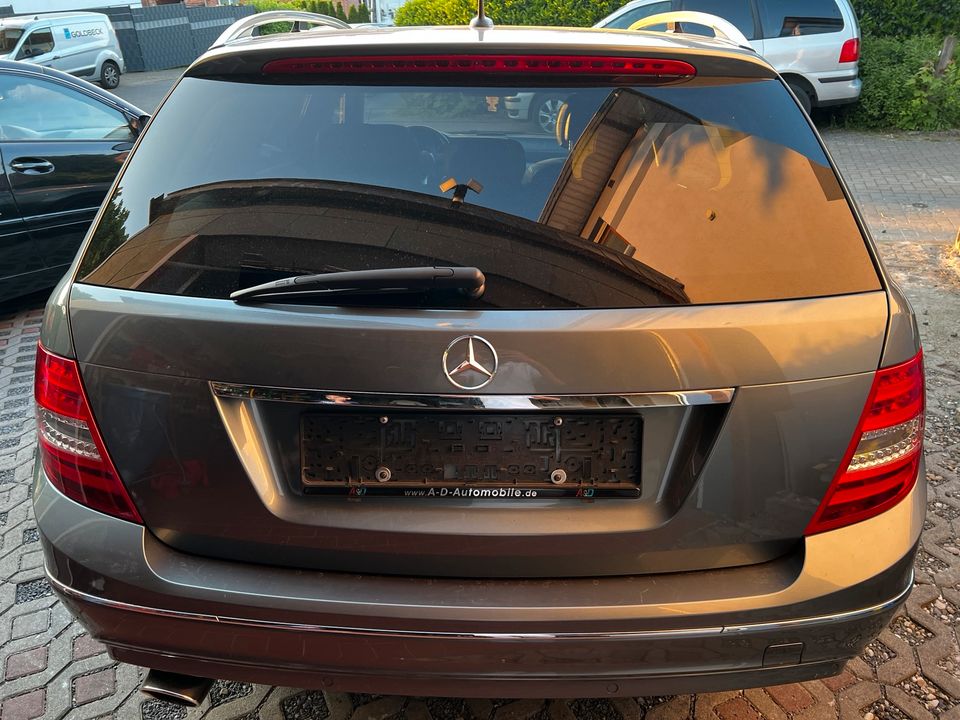 Mercedes C 220 Cdi Avantgarde Automatik 7g bj2011 EURO5 in Belm