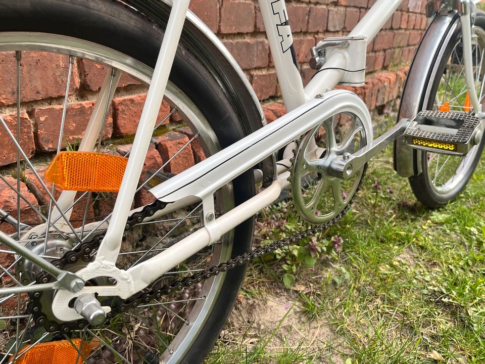 NOS Unbenutztes MIFA Klapprad Modell 903 Weiß DDR Klappi Fahrrad in Berlin