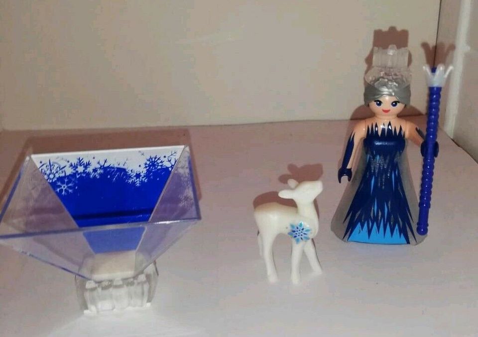 Set Playmobil 9350 Prinzessin Eiskristall, Rehkitz mit Hologramm in Brück