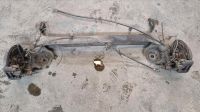 Hinterachse mit Bremssättel Toyota Yaris P1 1999-2005 Nordrhein-Westfalen - Eschweiler Vorschau