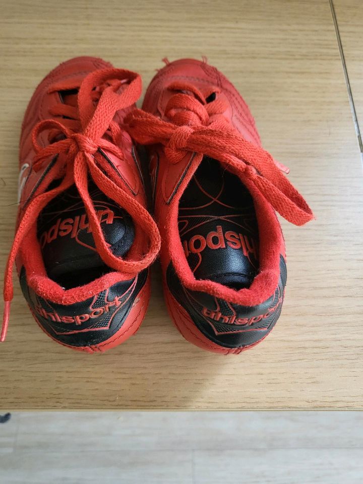 Fussballschuhe Uhlsport Gr.28 in Villingen-Schwenningen