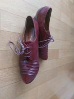 Tamaris 38 Halbschuhe Leder bordeaux Kr. München - Kirchheim bei München Vorschau