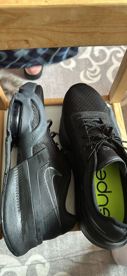 Nike Grose 43 in Trier
