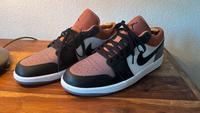 Air Jordan 1 Low SE Sky J Mauve - ungetragen München - Schwabing-West Vorschau