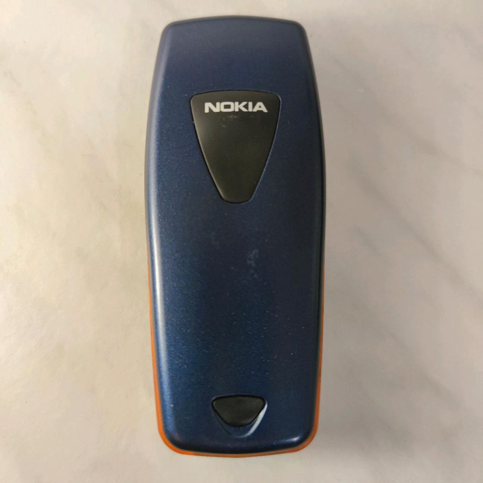 Nokia 3510i mit Zubehör in Satow