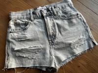 Pull & Bear Damen Sommer Jeans Shorts Gr.34 (XS) Rostock - Nienhagen Vorschau