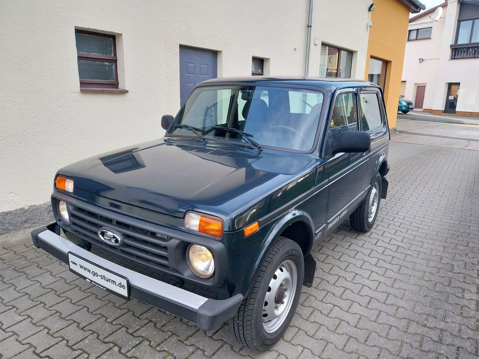 Lada NIVA 4*4 TAIGA AHK RADSCHALE KONSERV ABS ERSTBES in Neustadt