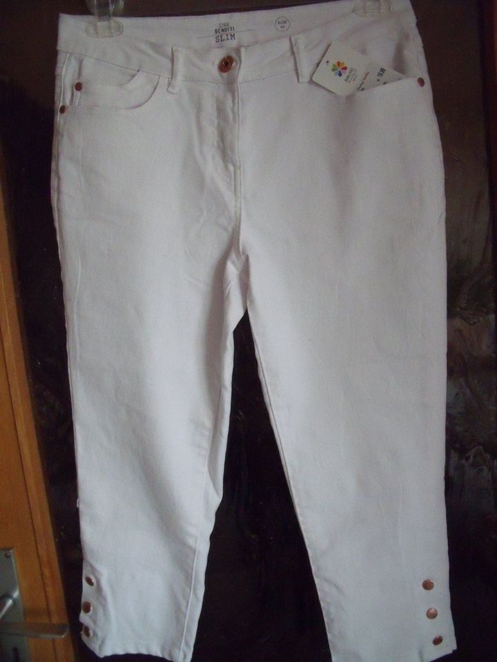 Gina Benotti  Jeans  Jeanscapri,  Hose, Capri Jeans  Gr. 40 slim in Glauchau