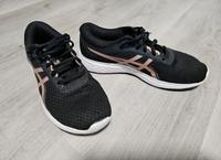Asics Sportschuhe Baden-Württemberg - Freiburg im Breisgau Vorschau