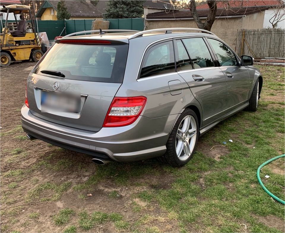 Mercedes Benz C320 AMG Line in Luckenwalde