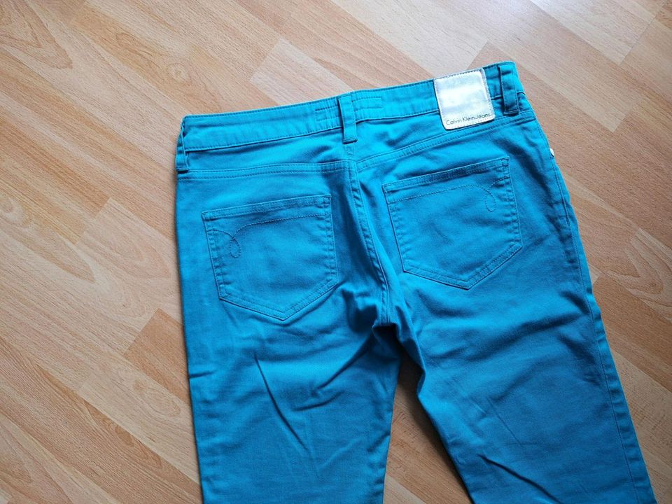 Calvin Klein Damen Sommer Jeans Hose Größe 28 in Ahlen