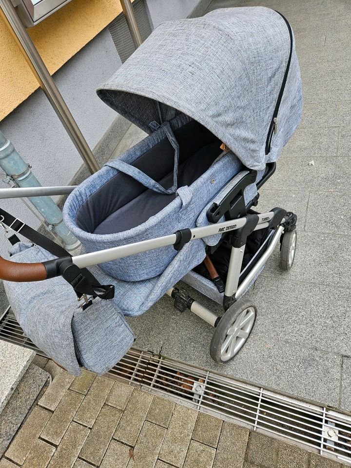 Kinderwagen ABC Turbo 4 in Stuttgart