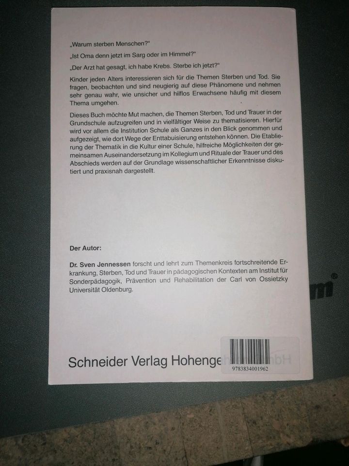 Sven Jennessen Tod Trauer Sterben Grundschule Wege Tabu 24 Band in Berlin