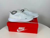 Nike Herren Sneaker Turnschuh Sportschuh weiss Gr. 44 Rheinland-Pfalz - Nieder-Olm Vorschau