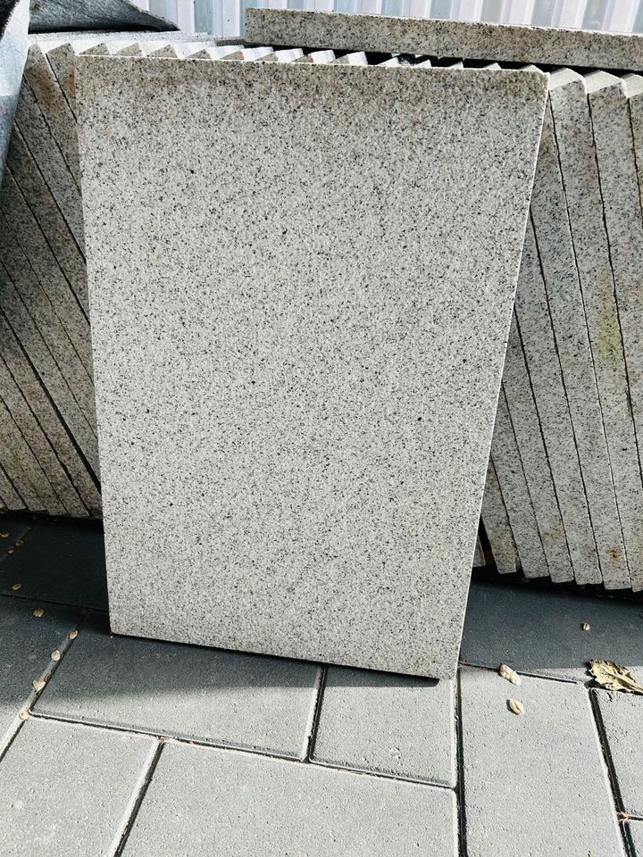 Terrassenplatten Granit in Oldenburg