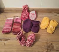 Größe <20, 23-25 Hausstrümpfe - Hausschuhe Babyschuhe Wagenschuhe München - Schwabing-West Vorschau