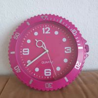 Uhr Wanduhr Quartz pink rosa cool Mädchen Girls Bayern - Feuchtwangen Vorschau