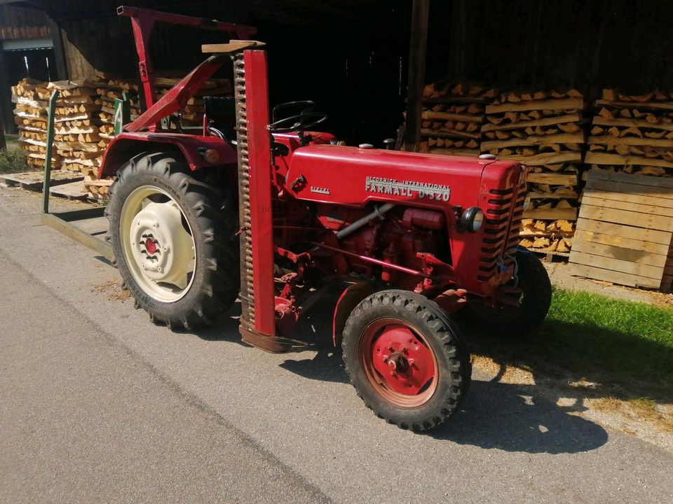 Mc Cormick D 320 in Regensburg