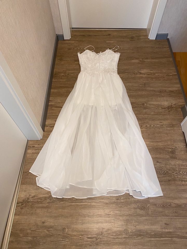 Brautkleid neu kurz mit Überrock Spitze Boho Strand in Mönchengladbach