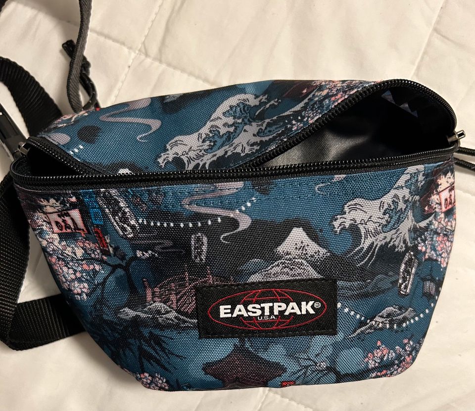 Bum Bag Eastpack limited edition in Osnabrück