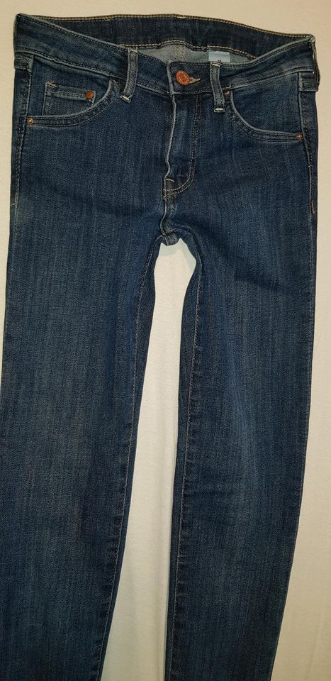 ⭐H&M Skinny  low Waist Jeans W 25 blau Top⭐ in Duisburg