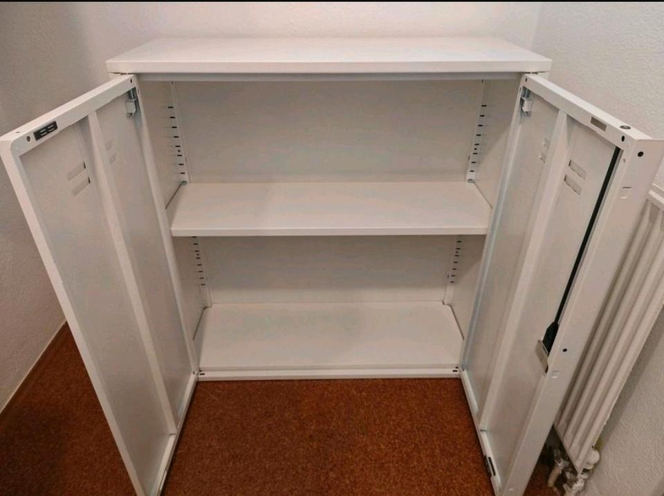 IVAR Schrank mit Türen, weiß, 80x83 cm, Ikea in Wilhermsdorf