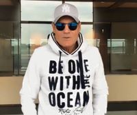 Bohlen’s Camp David Hoodie „Be one with the Ocean“ Nordrhein-Westfalen - Petershagen Vorschau