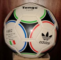 Adidas Fussball Tango WM 82 Spain   Gr.5/ 5Stck. Essen-Borbeck - Essen-Vogelheim Vorschau