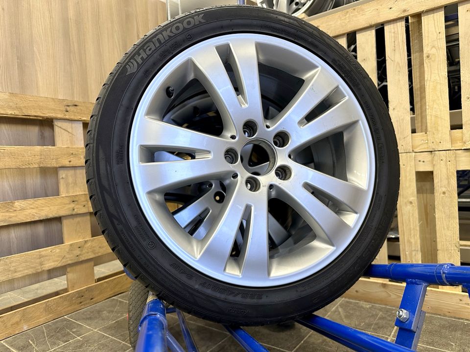 TOP ➡️ 17 Zoll ORIGINAL Mercedes Benz W204 C-Klasse Alufelgen Doppelspeiche Sommerräder ➡️ A2044010402 ➡️ Silber Felgen 5x112 ET47 7,5x17 225/45 R17 Sommer Reifen Sommerreifen 5mm in Bünde