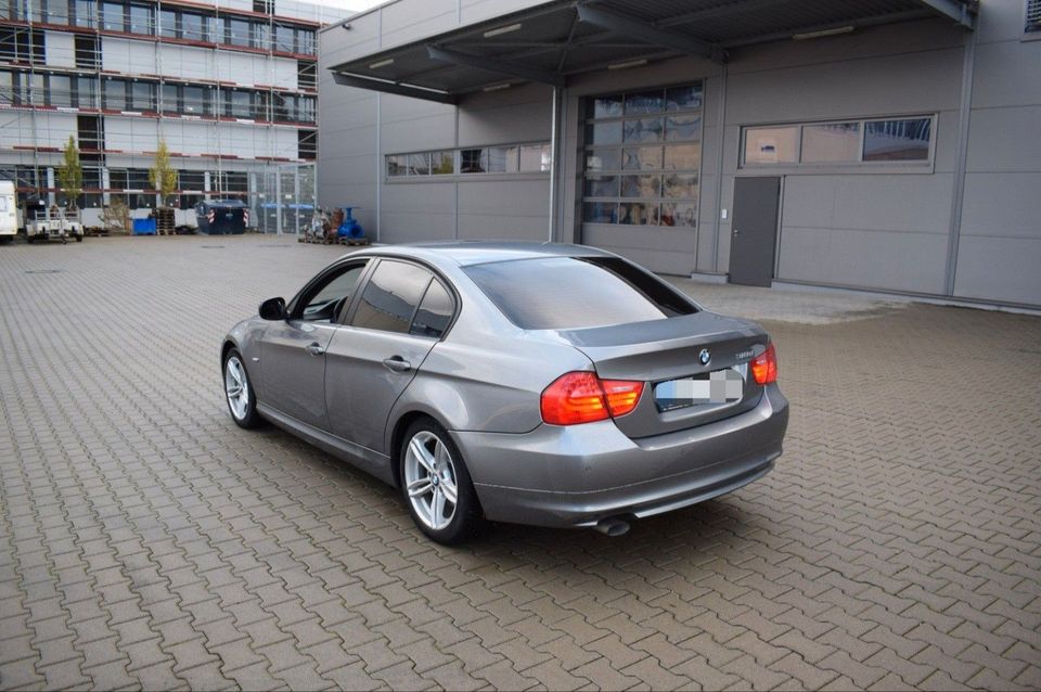 BMW 318d Garagenfahrzeug TOP in Göppingen