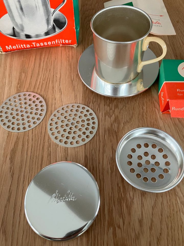 Melitta, Alu Kaffee Filter Tassenfilter+Rundblattfilter, OVP,60er in Hackenheim