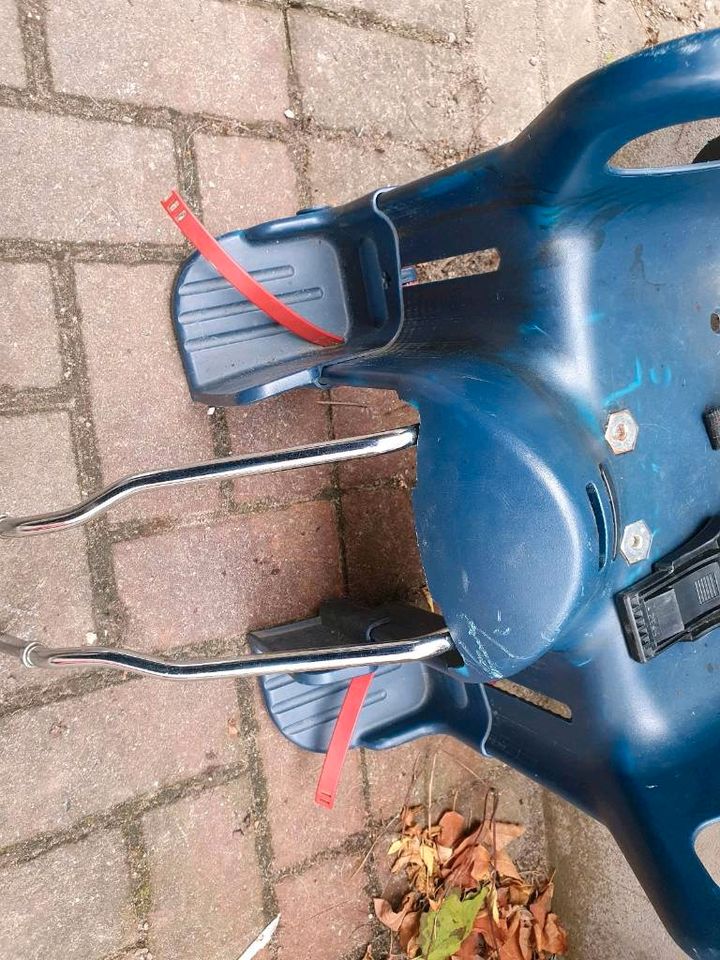 Römer Jockey Fahrrad Kindersitz bis 22kg blau ramponiert in Lübeck