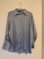 Damen Bluse von ZARA Gr. XS Neuwertig Hessen - Braunfels Vorschau