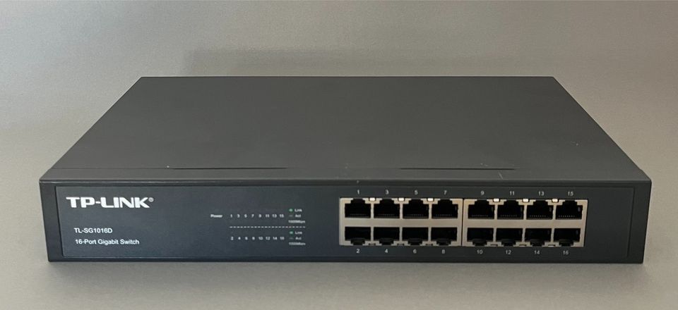 TP Link Gigabit 100/1000 Switch 16 Ports in OVP in Bad Arolsen