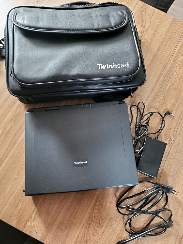 Twinhead Notebock Model P98 in Trabitz