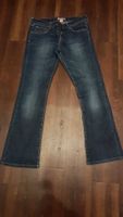 Dunkelblaue Jeans von H&M 31/34 Hessen - Schöffengrund Vorschau