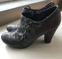 Kurze Stiefeletten Stiefel Damenschuhe neu Hessen - Herborn Vorschau