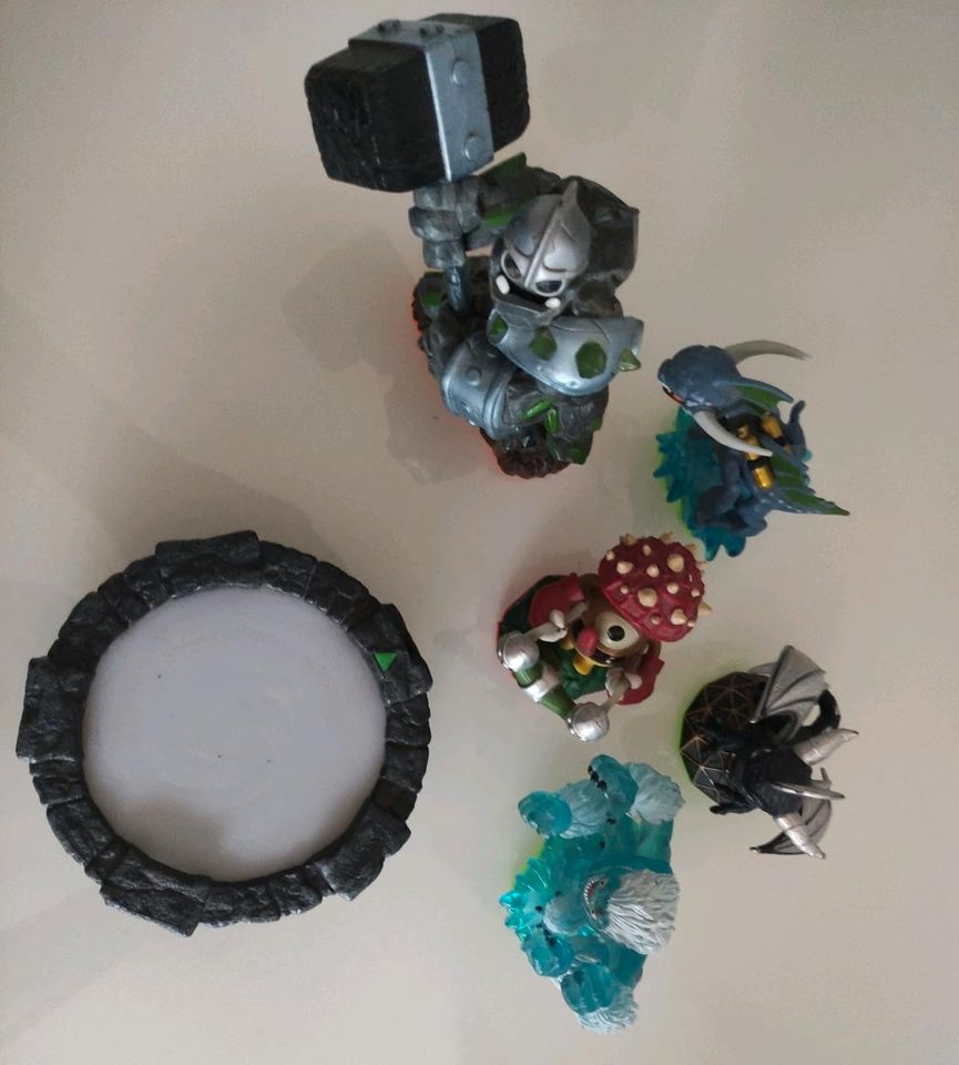 ⭐ ZAP Skylanders: verschiedene Giants Figuren & Wireless Portal ⭐ in Dortmund