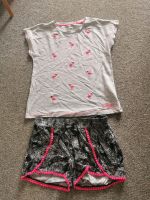 Hilfiger Flamingo t shirt mit C&a shorts gr. 152 158, top Hannover - Bothfeld-Vahrenheide Vorschau