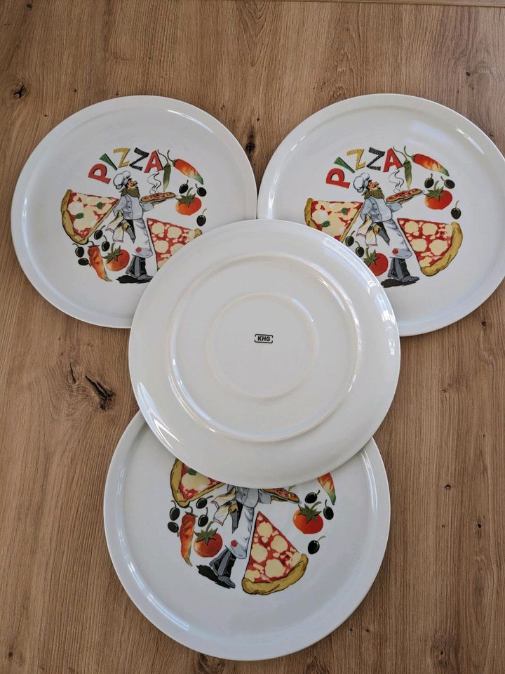 4 Pizzateller ca. 30,5cm KHG in Eutin