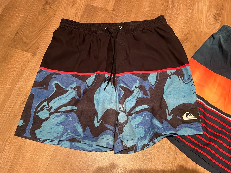 QuickSilver 2er Set Herren/Jungen Badeshorts, Größe S, TOP!!!! in Hamburg